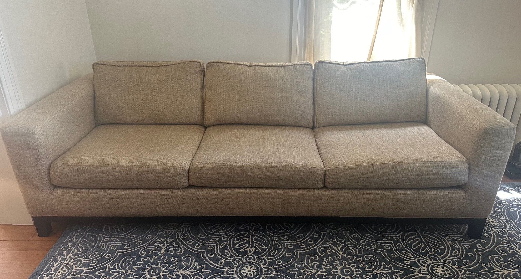 [Free] Couch  
