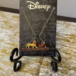 Disney The Lion King Characters Hakuna Matata Bar Necklace 