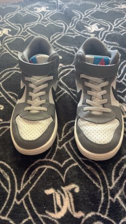 Nike tennis for big boy