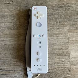 White Nintendo Wii Remote