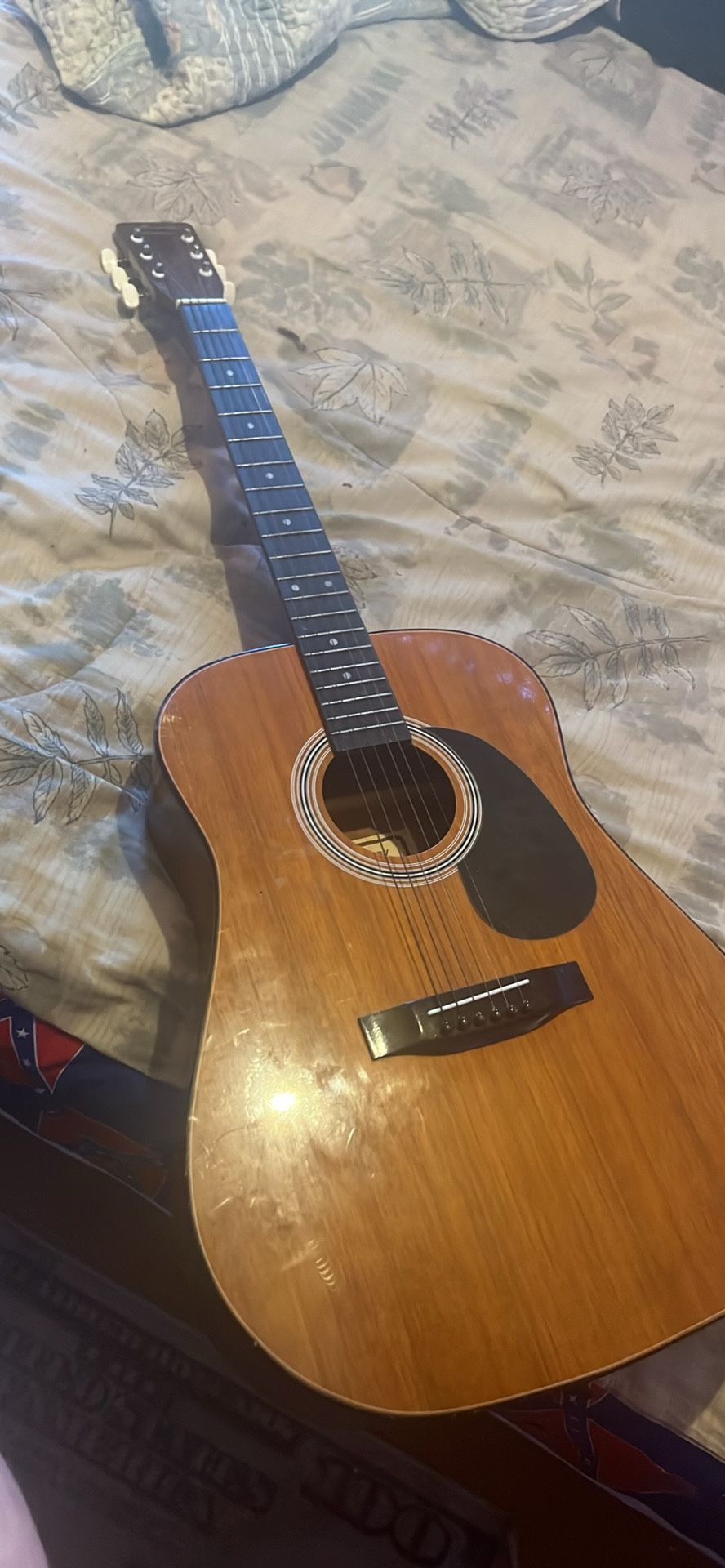 Guitar 