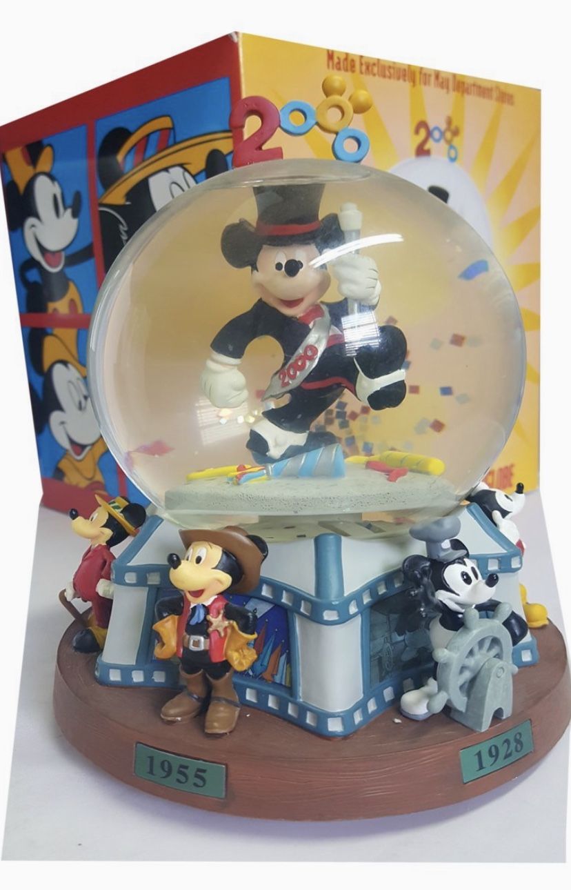2000 Disney Mickey Mouse Millennium As Time Goes By water globe music box