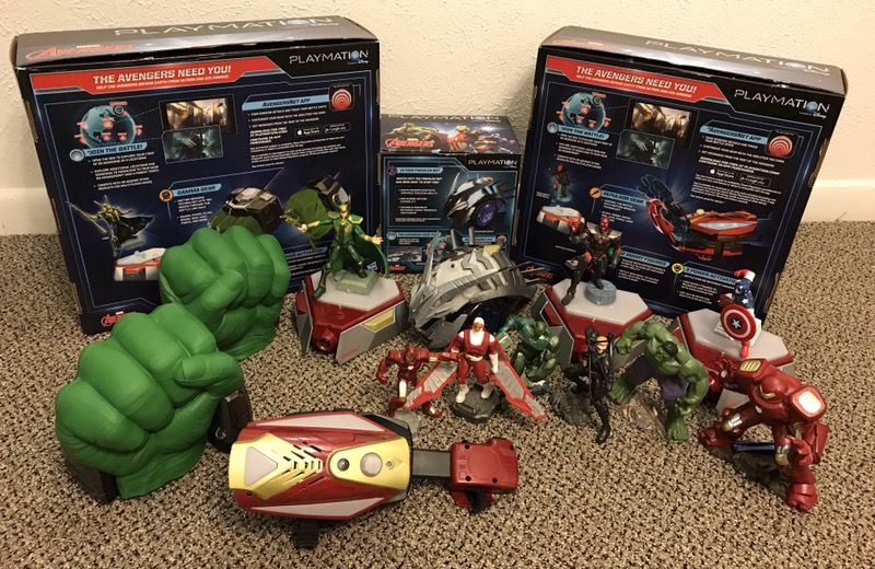 Playmation Marvel Avengers Starter pack Gamma Gear Ultron Prowler Bot, extra action figures huge play set