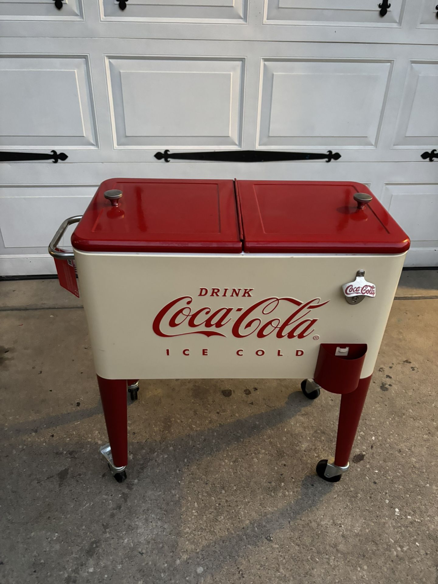 NWT , Coca Cola Cooler .