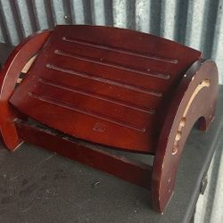 Banco Varias Pociciones Para Atarce Cordones O Pintarse LA Uñas