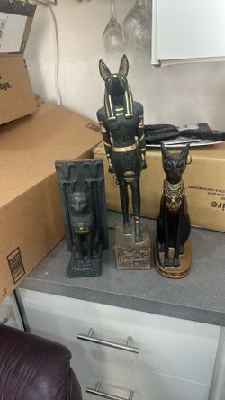 Egyptian-style statues