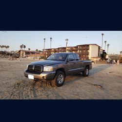 2006 Dodge Dakota