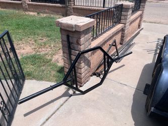 Deadlift bar.  45lbs (needs weld)