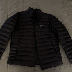 Patagonia Men’s Down Sweater 