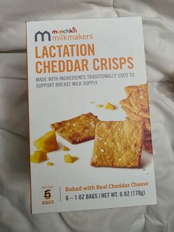 Munchkin Milkmakers Lactation Cheddar Crisps