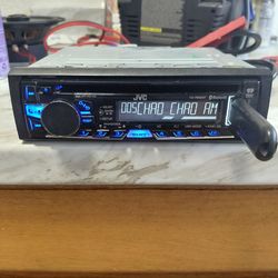 ESTEREO JVC EN BUEN ESTADO PRECIO 60$ FIJOS NO MENOS. FIRM PRICE