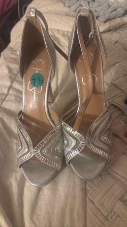 Jessica Simpson  hig  altos zatapilla de muy buena marca  nueva  i tried like 20 minutes never use la trate 20 minutos no las use nueva bonita eleganc