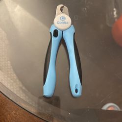 Pet nail clipper