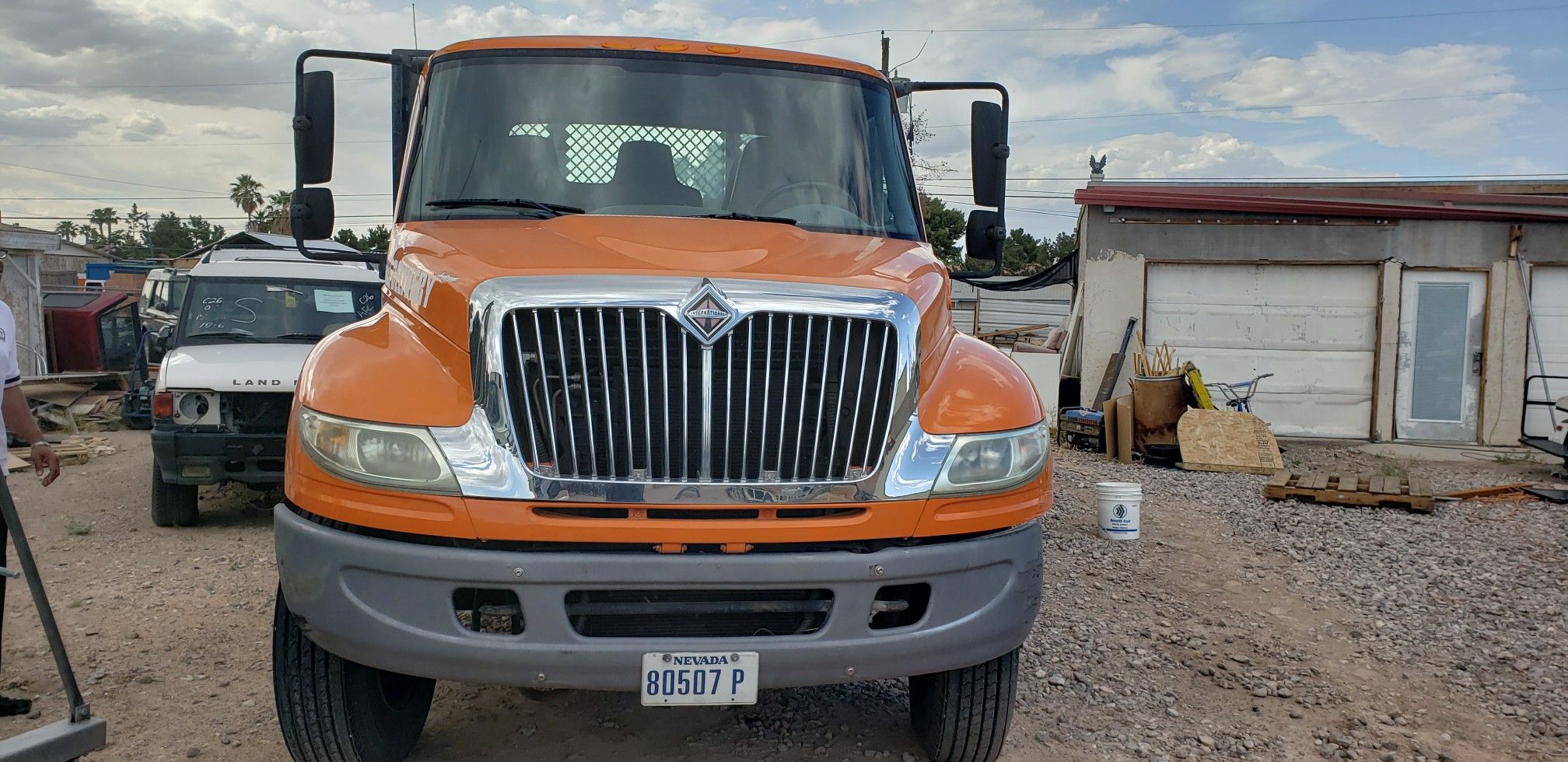 2006 International 4400 DT Flatbed 26ft With piggyback forklift low miles. MONEY MAKER. 34999.00 TODAY!