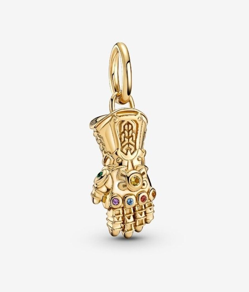 The Pandora Marvel The Avengers Infinity Gauntlet Dangle Charm is a 14K gold