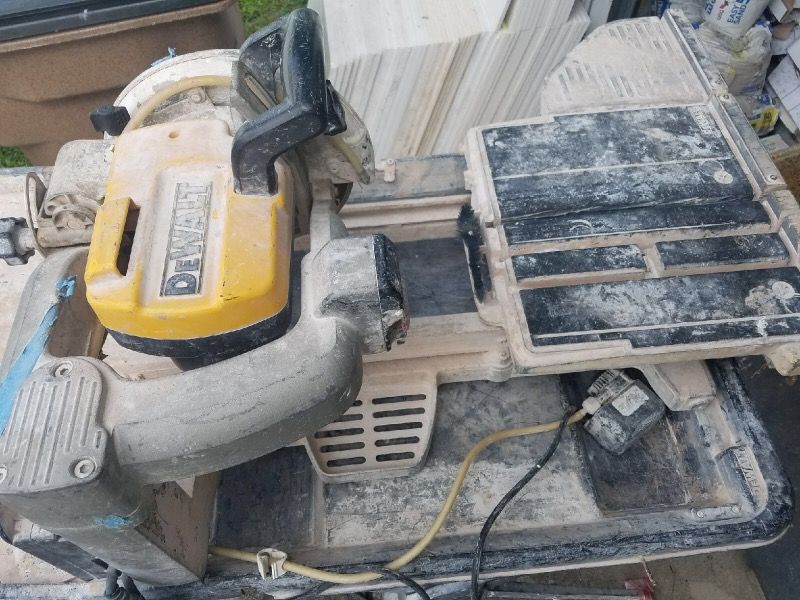 Wet saw marble and tile cutter works great and new blade