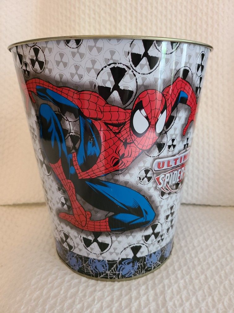 Spiderman Marvel Comics Trash Bin Can