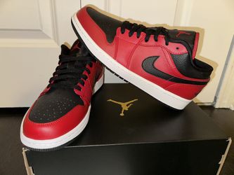 Air Jordan 1 Low Reverse Bred Pebbled Swoosh Size 9 Deadstock 