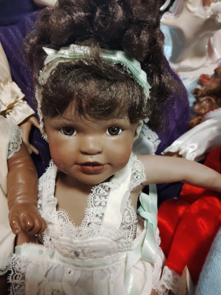 Vintage Ashton Drake 1996 "Whitney" Porcelain Doll by the Artist Yolanda Bell