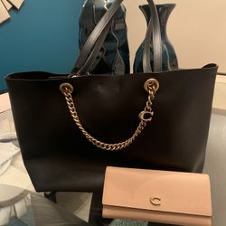 Refined Calf Leather Coach Tote with wallet.