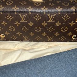 Authentic Louis Vuitton Monogram Métis Bag for Sale in Woodbury, NY -  OfferUp