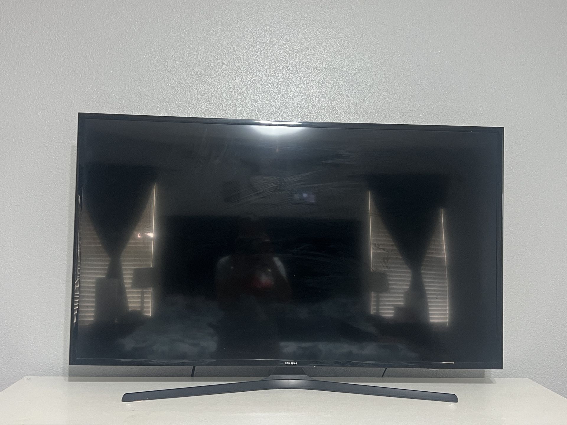 Samsung 50” TV
