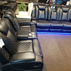 SOFA AND LOVESEAT RECLINING 
