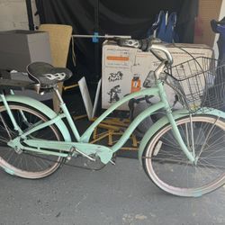 Women’s Beach Cruiser 