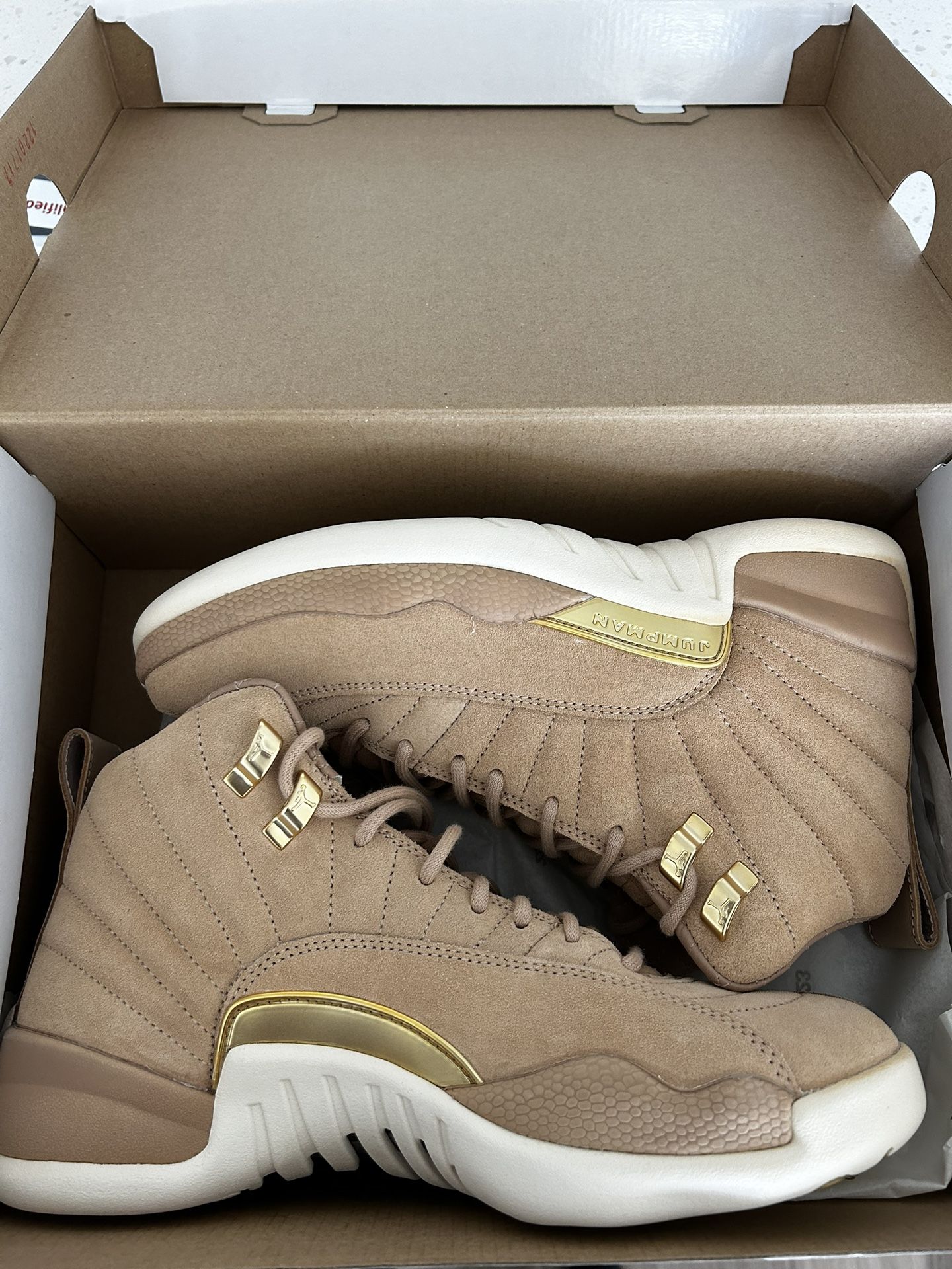 WMNS Air Jordan 12 Retro Vanchetta Tan