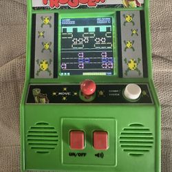 Frogger Mini Retro Arcade Game  working- Konami 