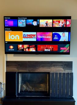 77 inch 4K Smart TV OLED77C2PUA LG with stand