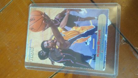 #69 kobe bryant lakers basketball card