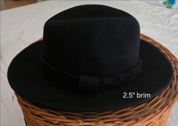 100%  wool felt black wide brim hat