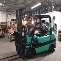 Mitsubishi 5000 LB Capacity Cushion Forklift 