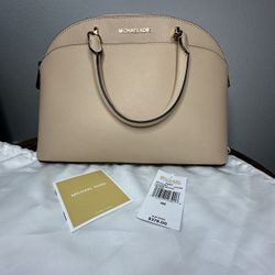 MICHAEL KORS EMMY SAFFIANO DOME SATCHEL PURSE 