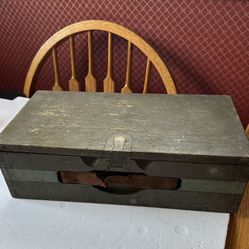 WWI / WWII ammunition box