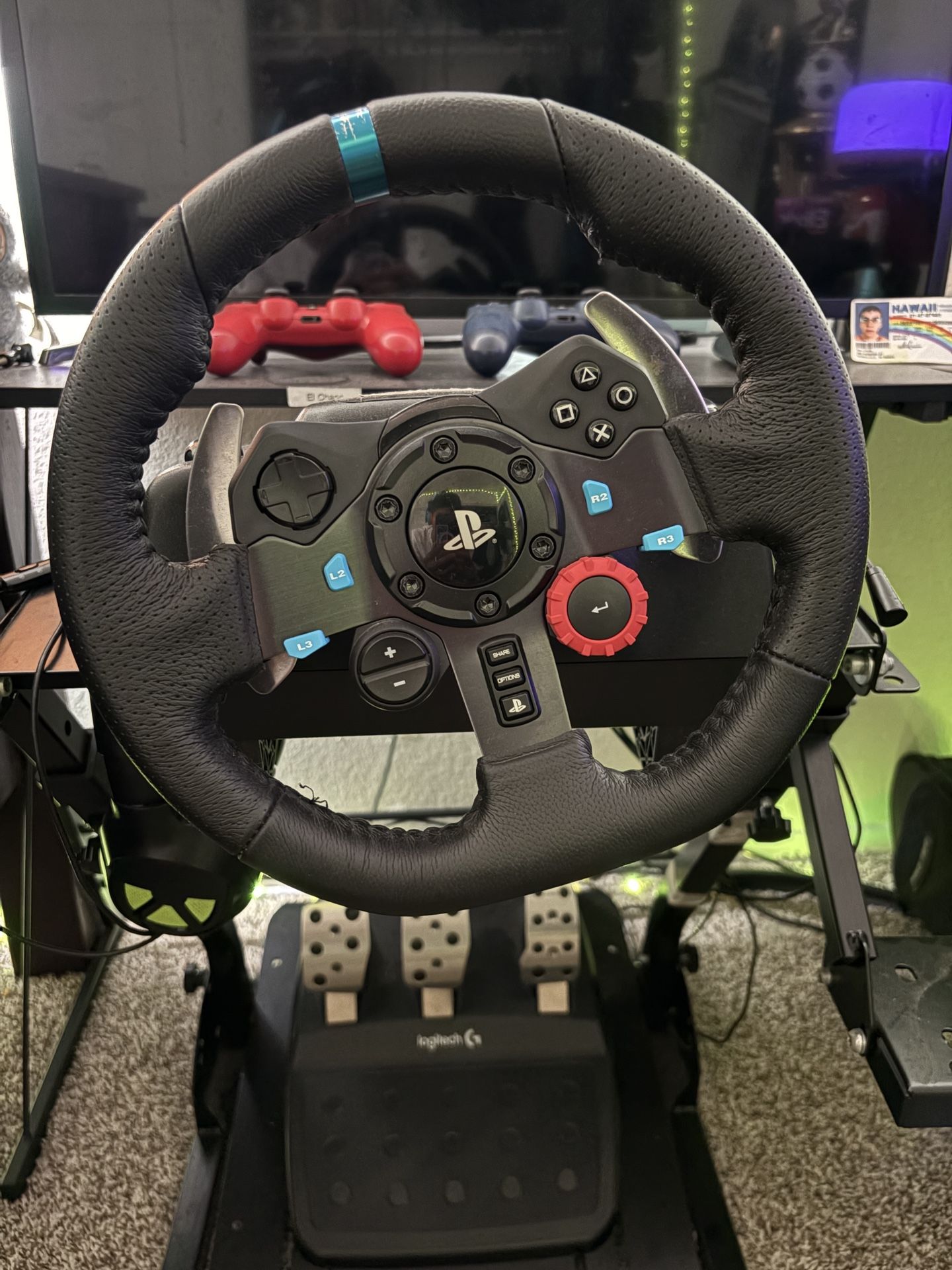 Logitech G29 