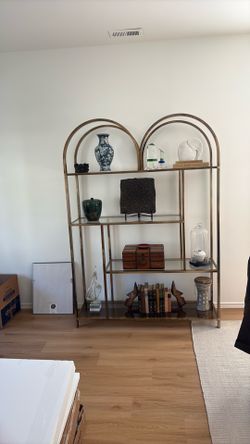 Double arched display case Brass Antique