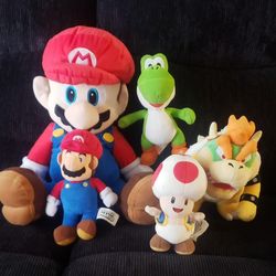 Super Mario Plush Collection 