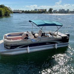 Pontoon Boat
