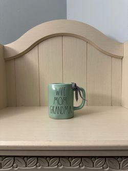 Rae Dunn Wife Mom Grandma Mug ☕️❤️