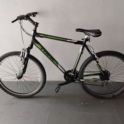 BICYCLE TREK 21 SPEED BRAND NEW 