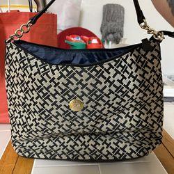Tommy Hilfiger Purse