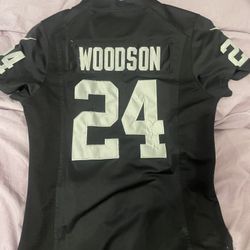 woman raider jersey bundle