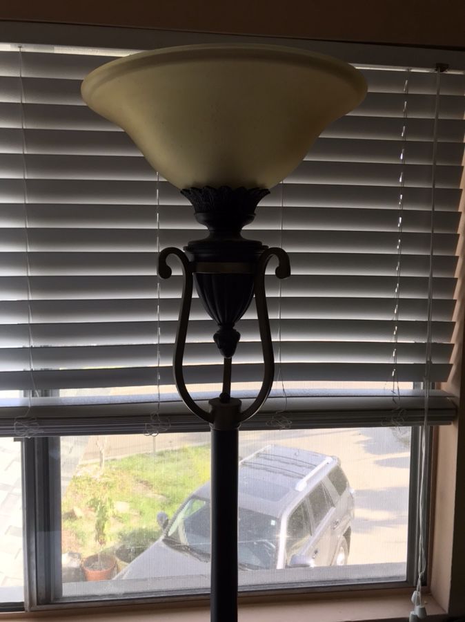 Nice quality heavy lamp