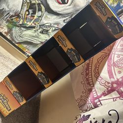 POKEMON DELUXE DISPLAYS