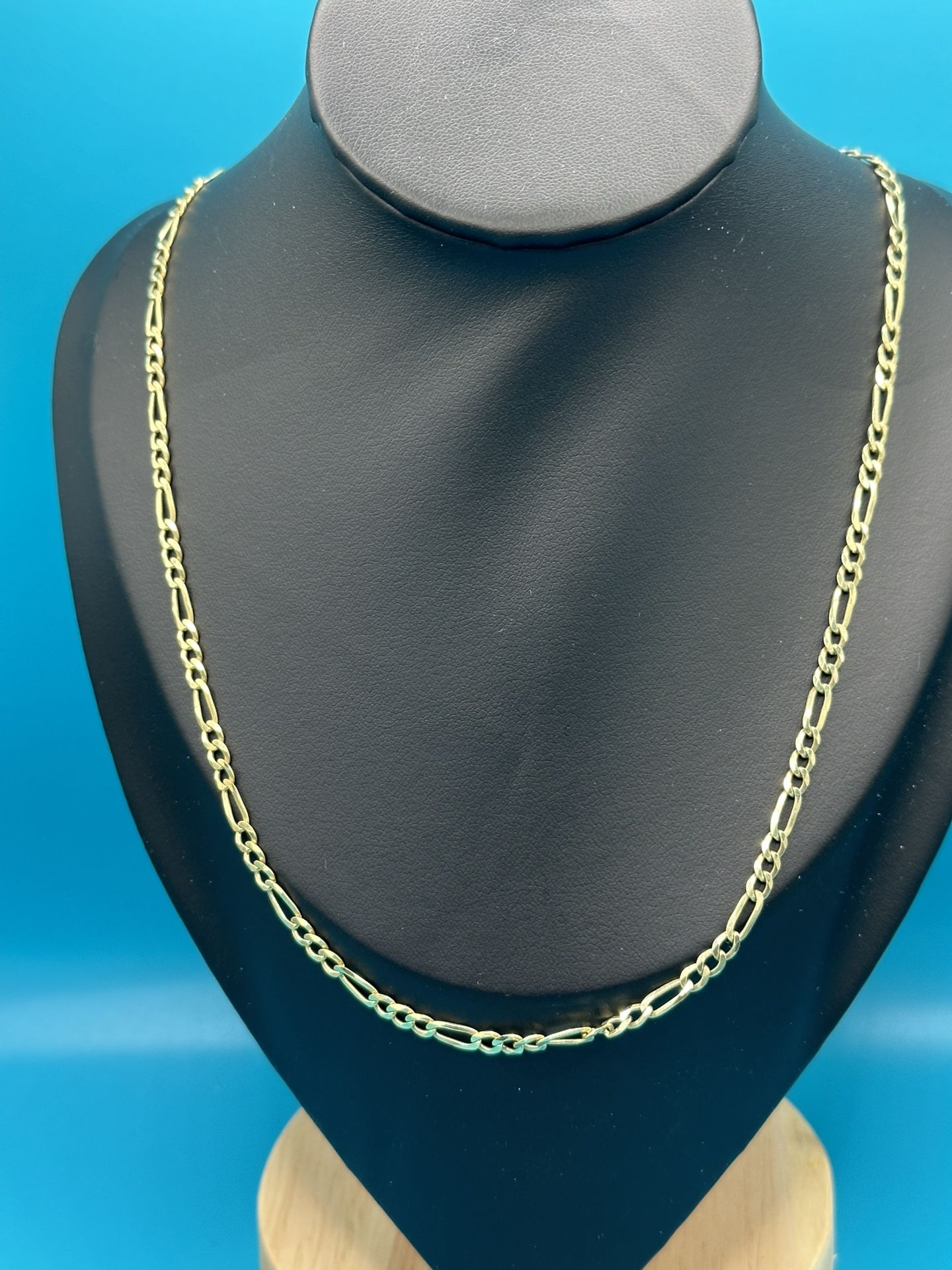 Vintage YGI Group Fígaro Chain Necklace 8.59 Grams 30” Long Gold Over 925 Silver Italy Great Condition