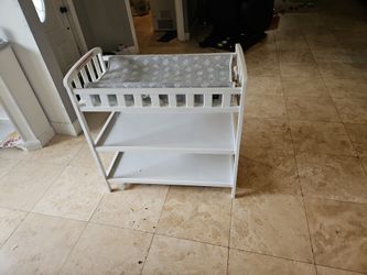 Infant Changing Table