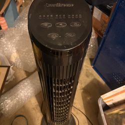 OmmniBreeze Oscillating Fan