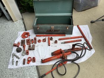 VINTAGE Hein-Werner Hydraulic Hand Pump in Storage Box with Accessories 25 pieces